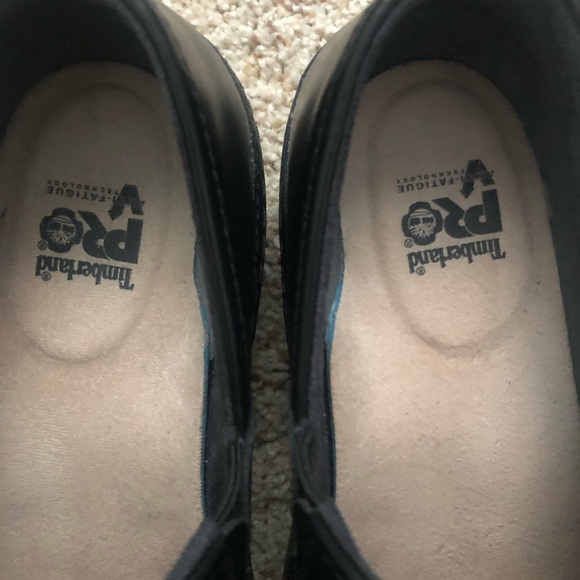 Timberland Pro woman’s anti-fatigue shoes. - Picture 5 of 6